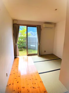 別子荘アパートの内装