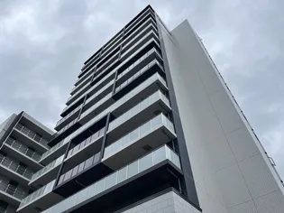 プレサンスハーバーランドアンド・シー【13階】の外観