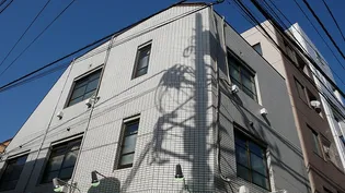 本橋ビル【3階】の外観