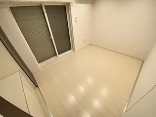 リブリ さいたま中央【1階】の居間