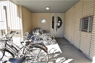 シャトル藤沢【3階】の地図