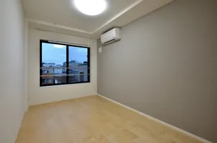 SYNEX NISHI-OI【4階】の居間