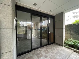 ラフォーレ25番館【5階】の地図