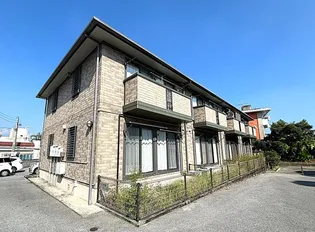 バロン首里平良【1階】の外観