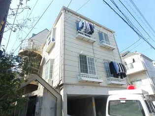 東京都調布市東つつじケ丘2【アパート】の外観