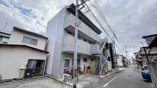 プチ ホワイエⅠの画像