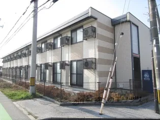 レオパレススマイル成田の外観