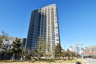 ベイズタワー&ガーデンの画像