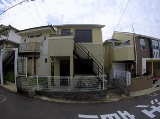 ハナヤシキヒル2【2階】の外観