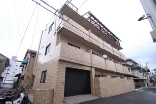 エステート小谷【1階】の外観