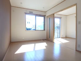 エストレーノ【1階】の内装