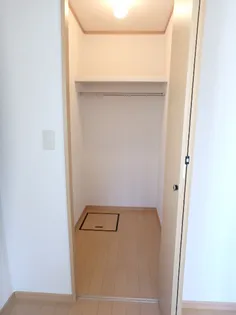 エストレーノ【1階】の内装