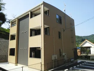 アゴラカザ【1階】の外観