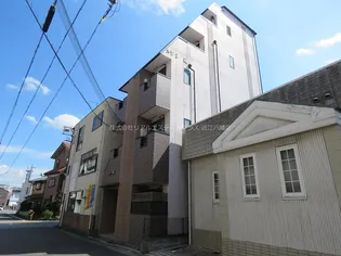 メゾン蔵【3階】の外観