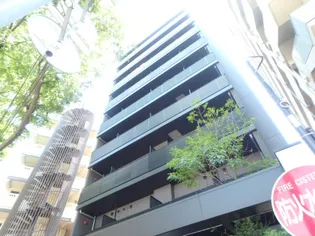 東京都調布市布田2【マンション】の外観