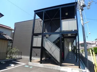 埼玉県草加市神明1【アパート】の外観