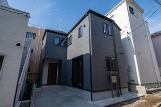 東京都板橋区中丸町【一戸建】の外観