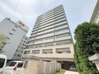 レジディア新大阪【11階】の外観
