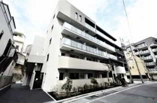 クラルテラセ新宿富久【1階】の外観