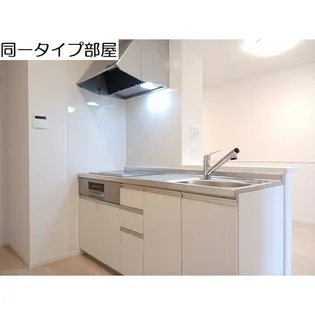 アンシャンテVI【1階】のキッチン