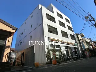 東京都世田谷区宮坂3【マンション】の外観