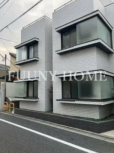 東京都世田谷区下馬4【マンション】の外観