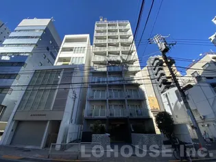 東京都港区三田3【マンション】の外観