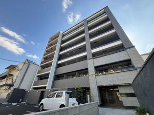 プレサンス京都東寺【2階】の外観