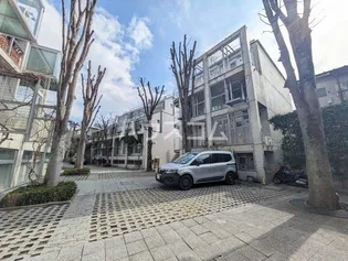REFUGE O FORESTの画像