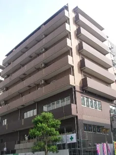 グラスワン【4階】の外観