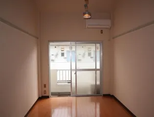 ミオ・アルカサールC棟【2階】の内装