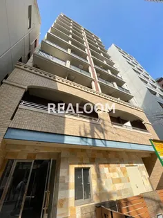 東京都新宿区新宿1【マンション】の外観