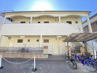 ユーハイツ【1階】の外観