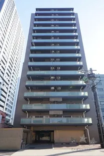 ライブコート泉【4階】の外観