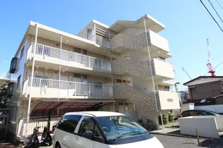 上の山ハイツ壱番館【2階】の外観