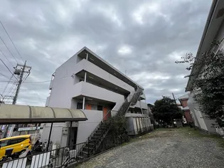 ゼルコバハウス鶴巻南【1階】の外観