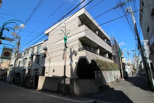 グリーンゲーブルス【3階】の外観