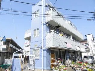 スリーゼビルの画像
