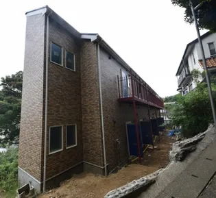 ハーミットクラブアニ ガ デン【2階】の外観