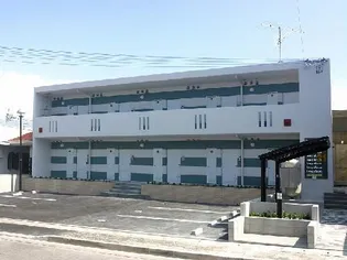 レオパレス宇地泊【2階】の外観