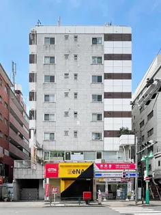 秋山ビル【7階】の外観