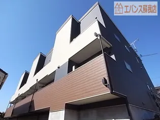 ルミエール・エタンセルsix【2階】の外観