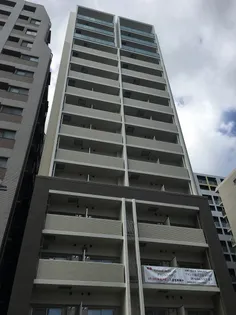 グランドベルヴィ【6階】の外観