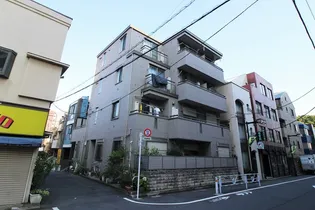 東京都渋谷区初台1【マンション】の外観