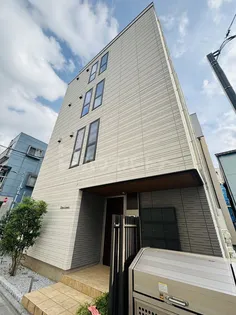 PINE COURTの画像