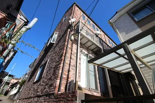 セレス・コ-ト【1階】の外観