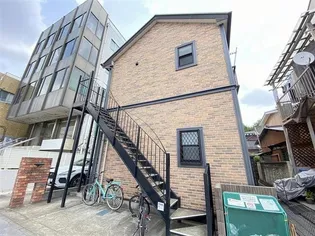 BRICKS【1階】の外観