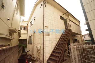 東京都品川区西品川3【アパート】の外観