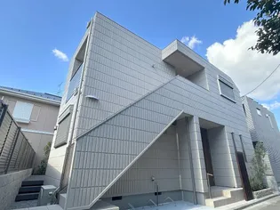 ソルサフィール井の頭【2階】の外観