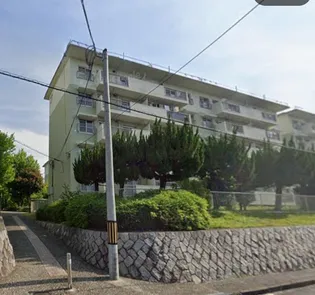 鶴山台団地49棟の画像